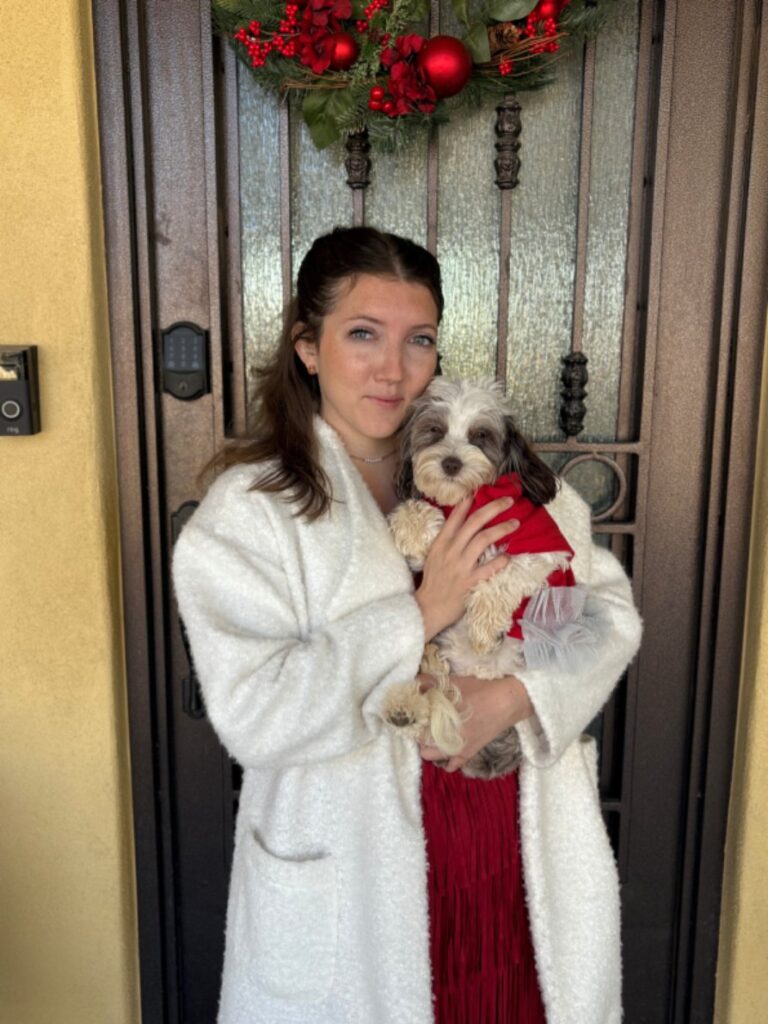 Sarah Patterson with Nova Rose, featured in the cavapoo spotlight blog at Daisy’s Delightful Doodles